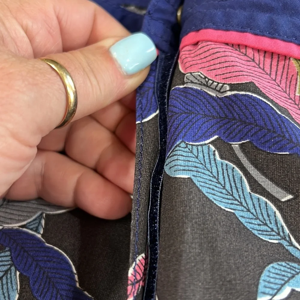 Boden board shorts, size 16 - Picture 3 of 9